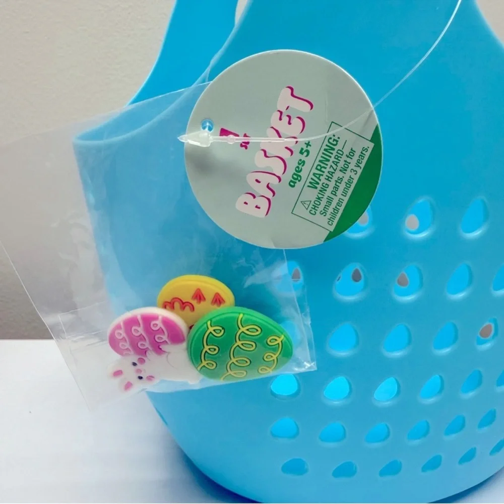 3 for $15 SALE Target Bullseye Blue Tote / Basket with 3 Removable Charms